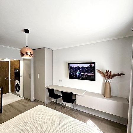 Monique'S Apartment 3 Temeşvar Dış mekan fotoğraf